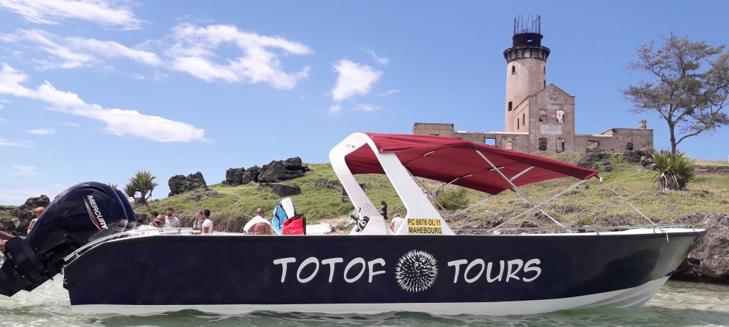 Totof-Tours-Mauritius-Speedboat-Excursion-Ile-aux-Cerfs_1024x460